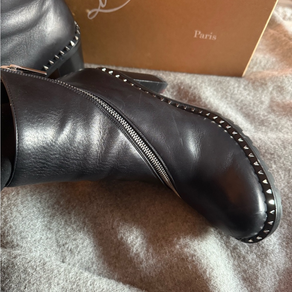 Christian Louboutin Birgitta Lug 70 Calf Black Ankle Boots with Silver Zippers - Picture 9 of 10